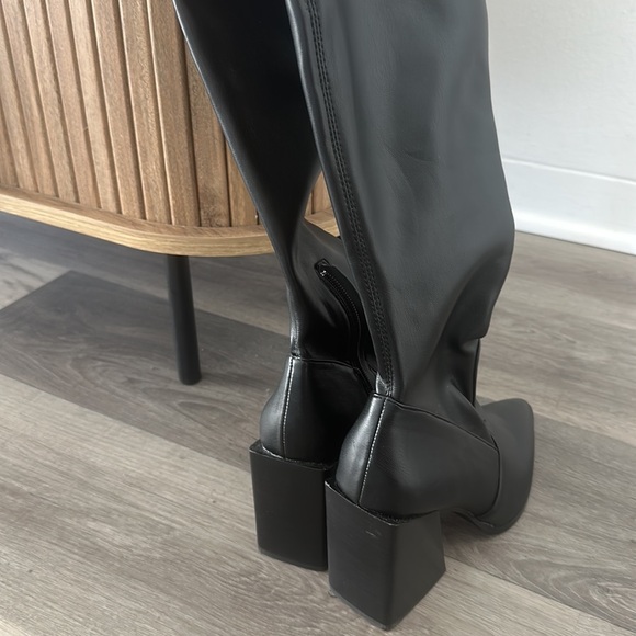 BLACK PU SQUARE TOE HIGH BLOCK OVER THE KNEE BOOTS - Picture 3 of 7